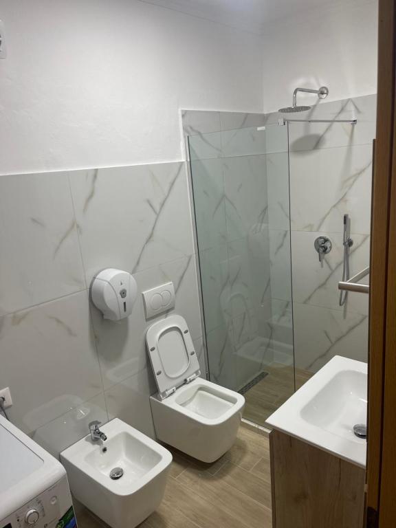 Cheap 2+1 apartment, 10 meters from beach - Imazhi 6