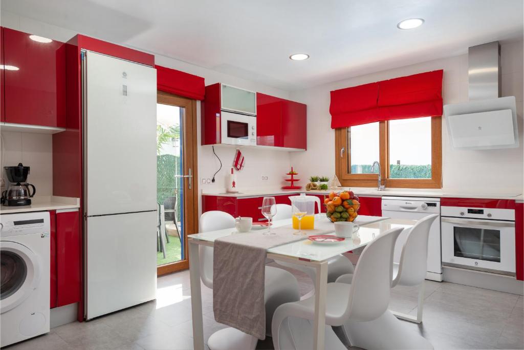 Fotografie z fotogalerie ubytování Villa Faisan con piscina privada v destinaci Alcúdia