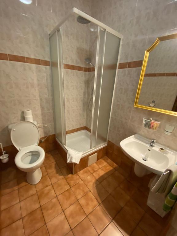 Koupelna v ubytování Penzión TATRA INN