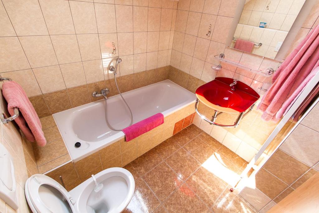 Koupelna v ubytování Penzion U Kapličky