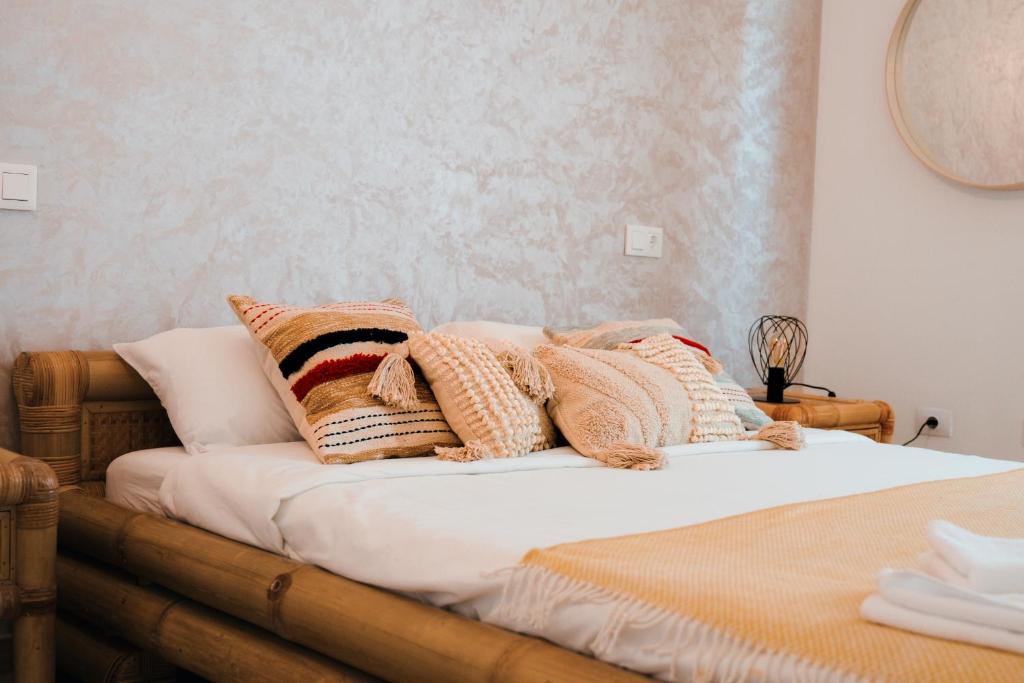 Postel nebo postele na pokoji v ubytování Resort Suites Vecindario