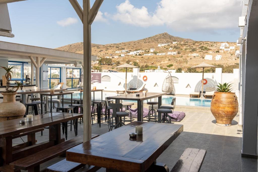 Foto dalla galleria di Sunrise Hotel a Ios Chora