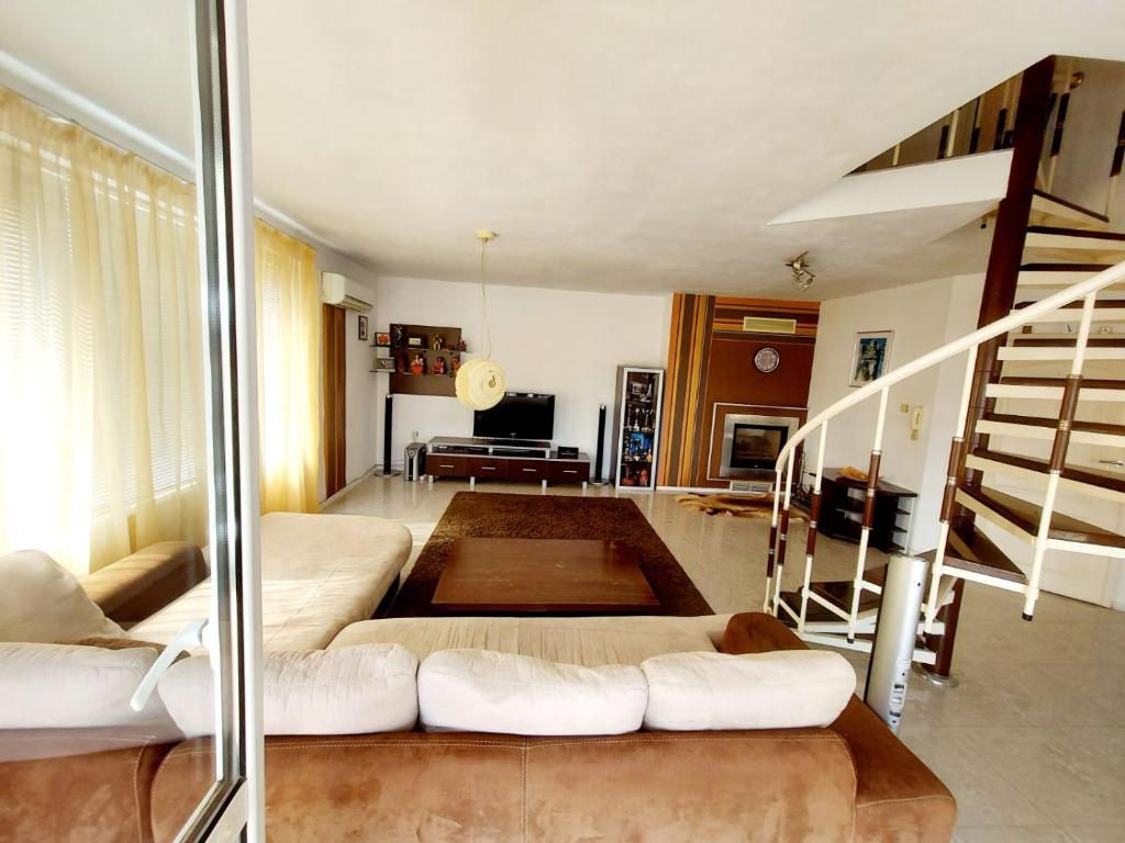 Comfort Flat