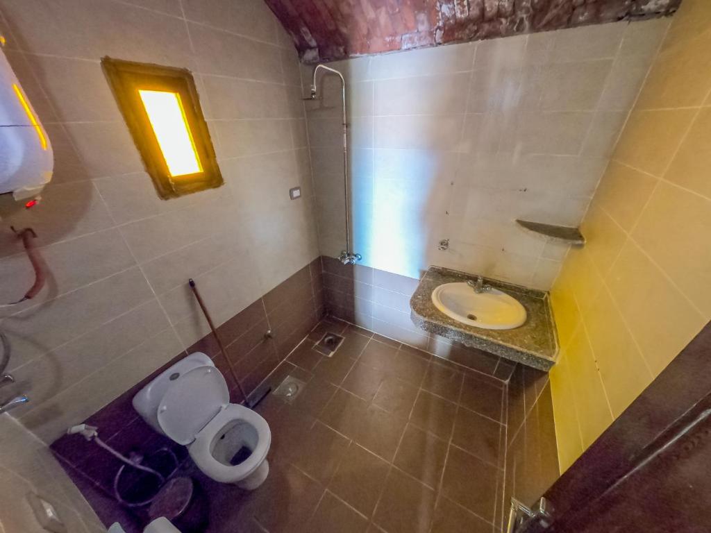 Koupelna v ubytování Baraka Camp