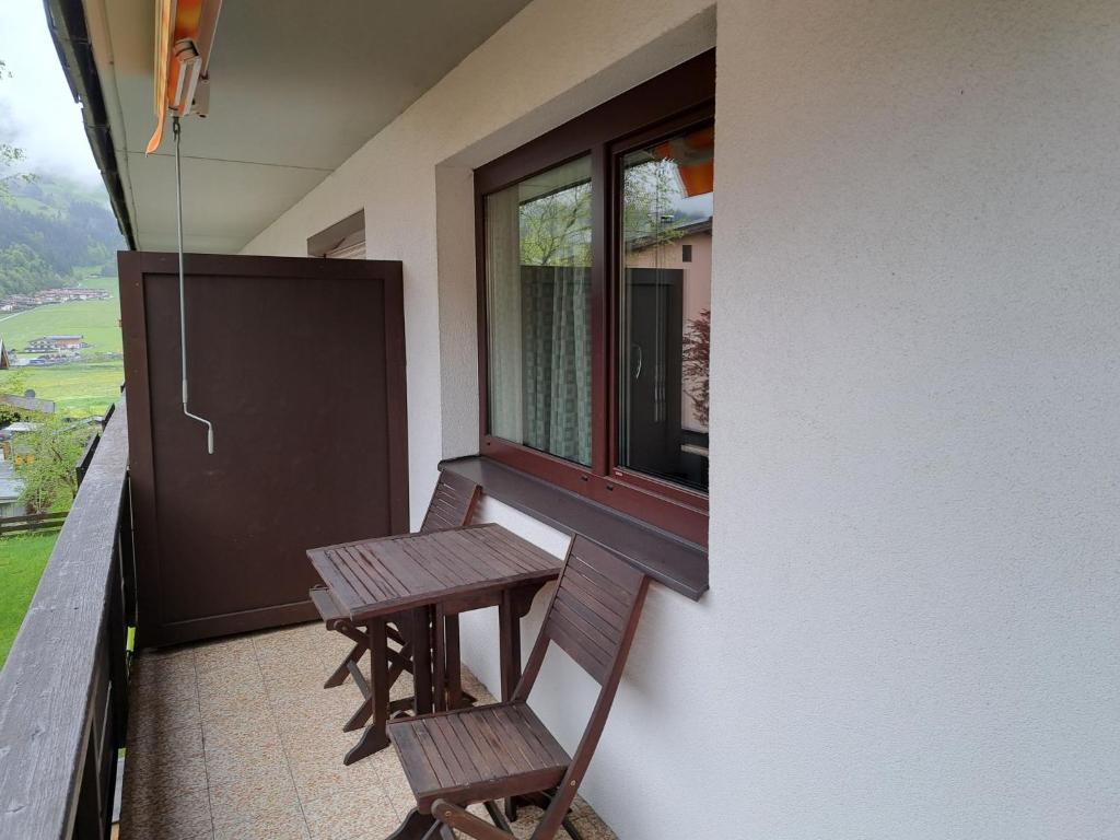 Balkón alebo terasa v ubytovaní Apartment Sollereder by Interhome
