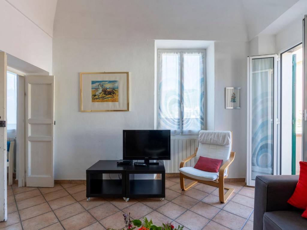 A television and/or entertainment centre at Apartment Sorei by Interhome