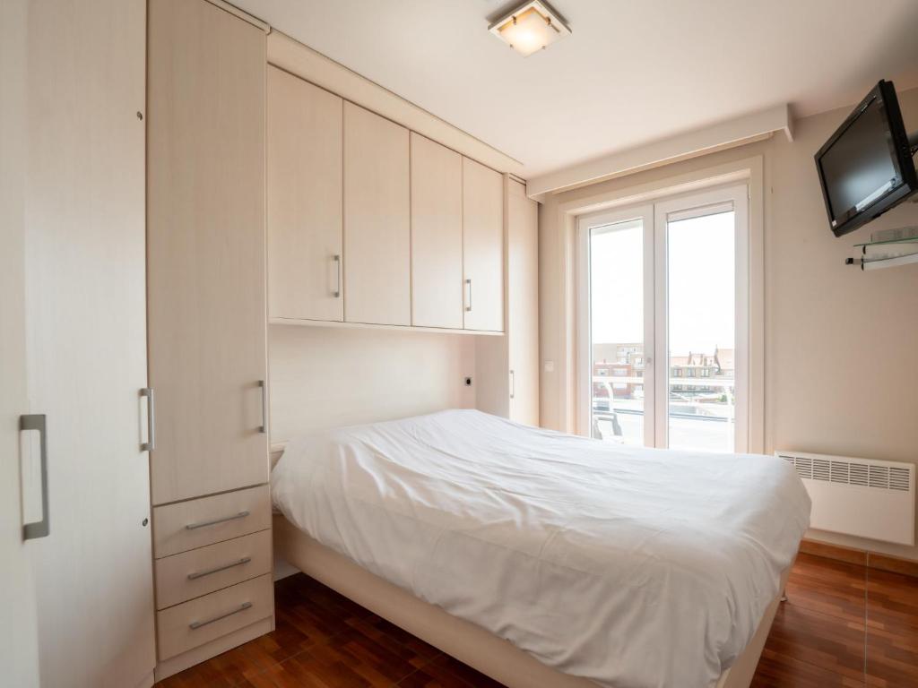 Postel nebo postele na pokoji v ubytování Apartment Lautrec 304 by Interhome