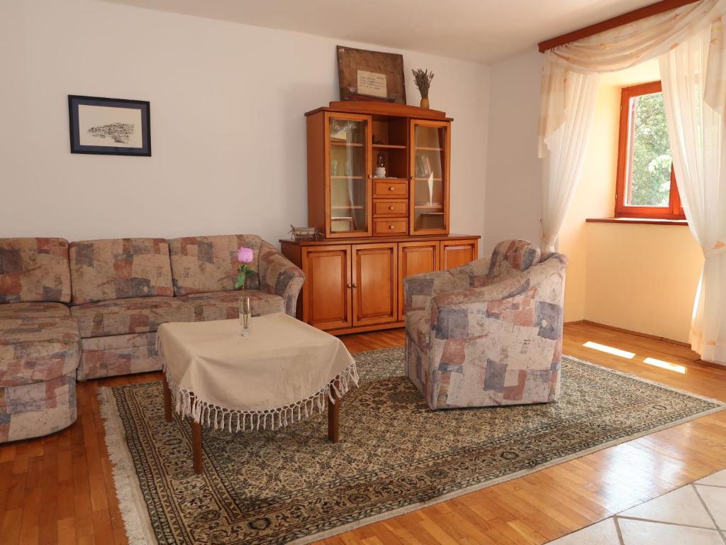 Posedenie v ubytovaní Holiday Home Salvia by Interhome