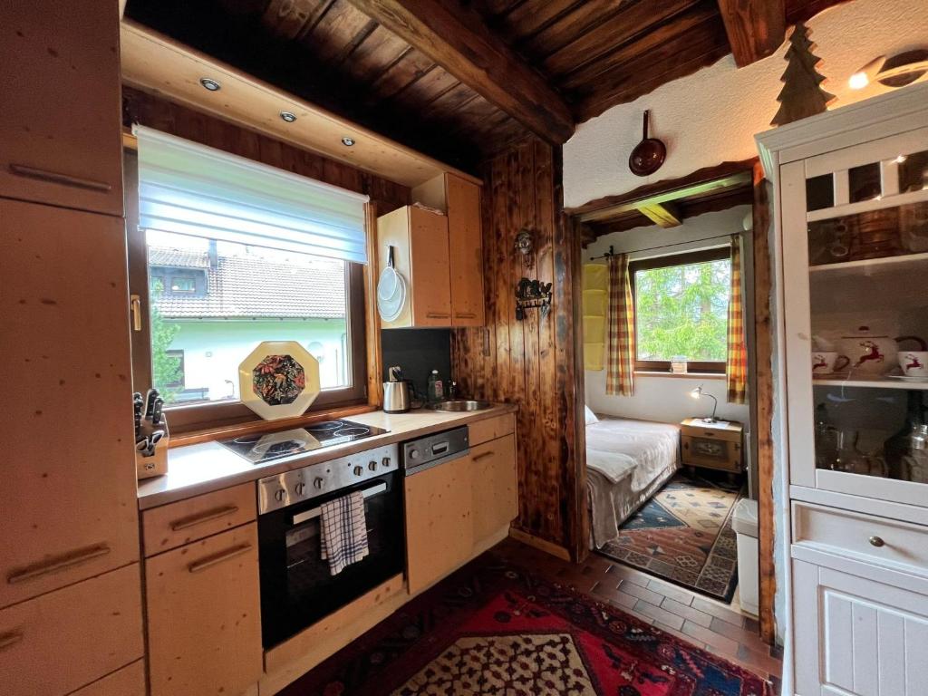 Kuchyň nebo kuchyňský kout v ubytování Chalet Chalet Bodental 28 by Interhome