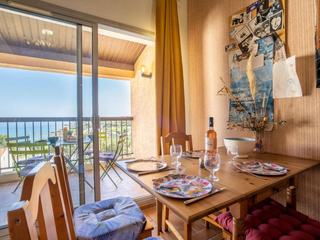 Zdjęcie z galerii obiektu Apartment La Gaillarde-16 by Interhome w mieście Les Issambres