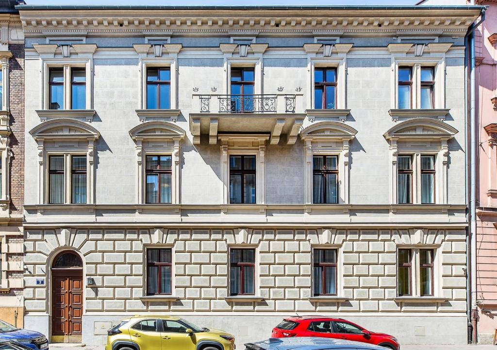 Budova, v ktorej sa apartmán nachádza