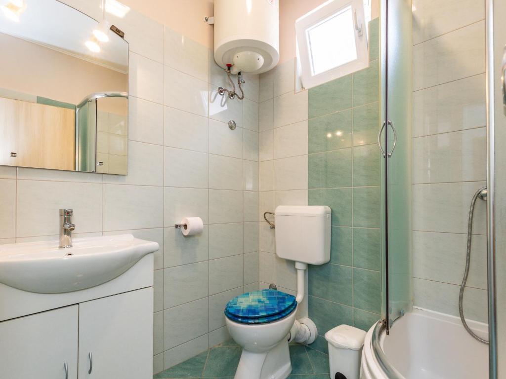 Łazienka w obiekcie Apartment Maja-3 by Interhome
