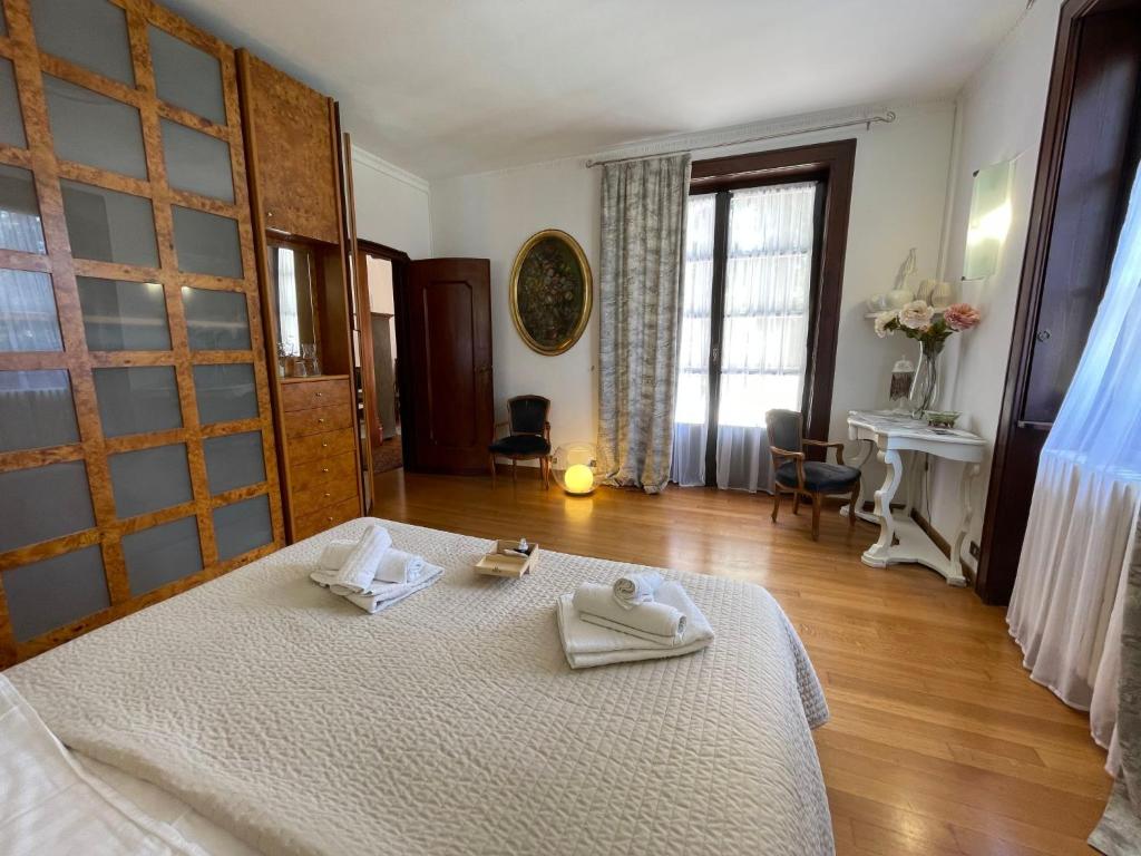 A bed or beds in a room at Villa Sofia by Interhome