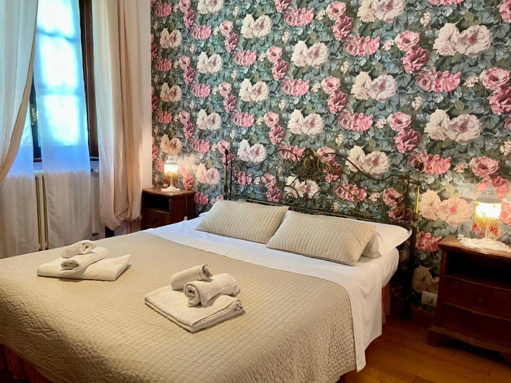 A bed or beds in a room at Villa Sofia by Interhome