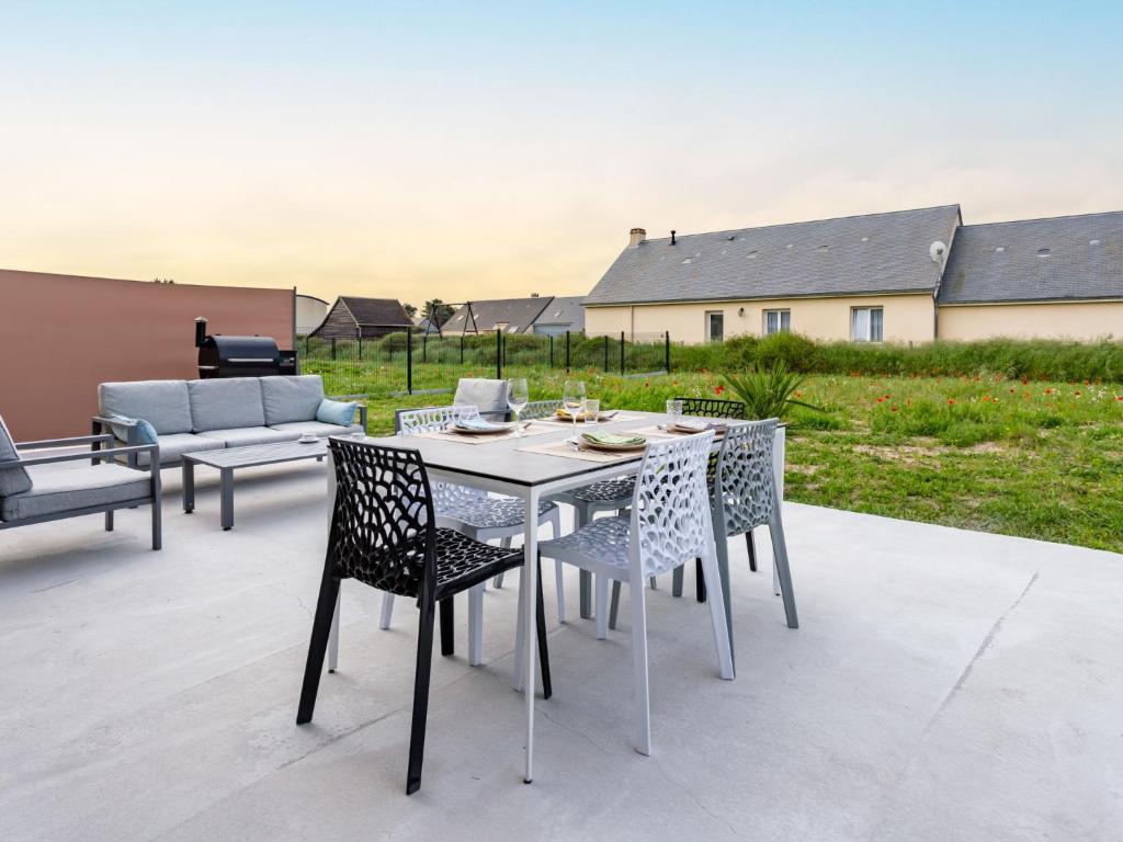 Posedenie v ubytovaní Holiday Home Paradis des Dunes by Interhome