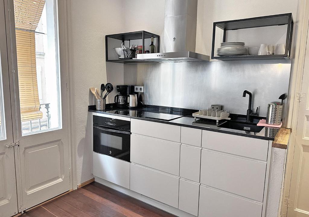 Barceloneta Suites Apartments Market - 13