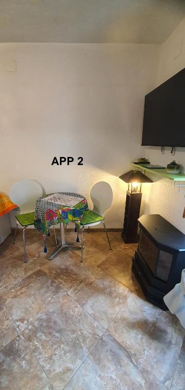 TV a/nebo společenská místnost v ubytování Franceska apartmani