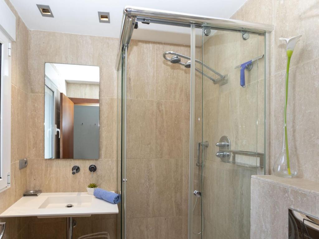 Koupelna v ubytování Villa Finca Villa Roig by Interhome