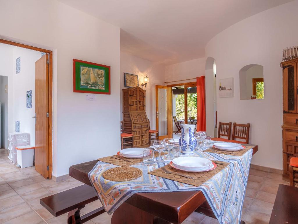 Posedenie v ubytovaní Holiday Home Es Pujols by Interhome