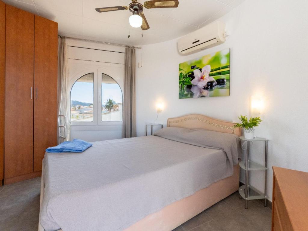 Posteľ alebo postele v izbe v ubytovaní Holiday Home Roanne by Interhome