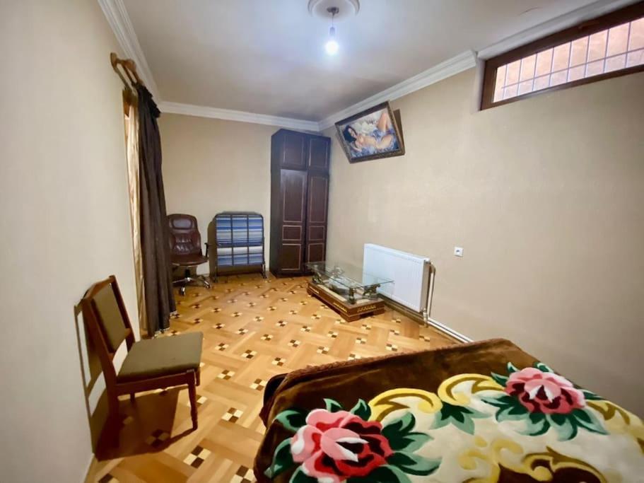 Posezení v ubytování Уютный дом в старом Тбилиси.