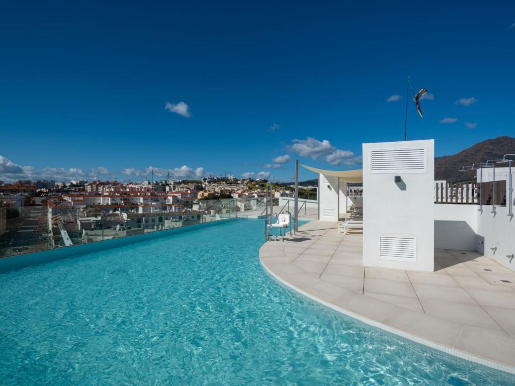 Bazén v ubytovaní Apartment Estepona Roof Top View 5 by Interhome alebo v jeho blízkosti