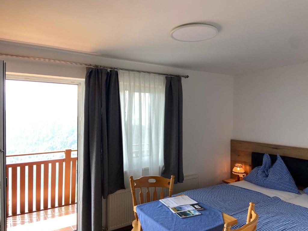 Postel nebo postele na pokoji v ubytování Bauernhof Landhaus Hofer
