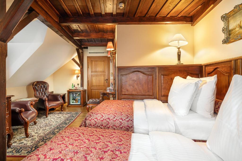 Hotel U Prince Prague by BHG - Resim 36