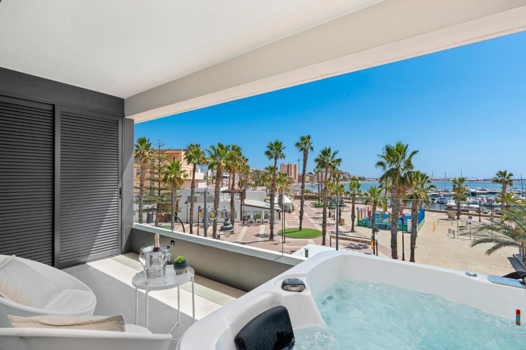 Spacious Wellness Beach apartment Junogu, San Pedro del ...