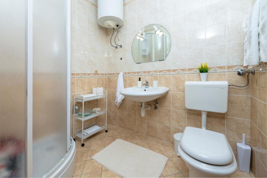 Koupelna v ubytování Apartments Mirjana Mljet