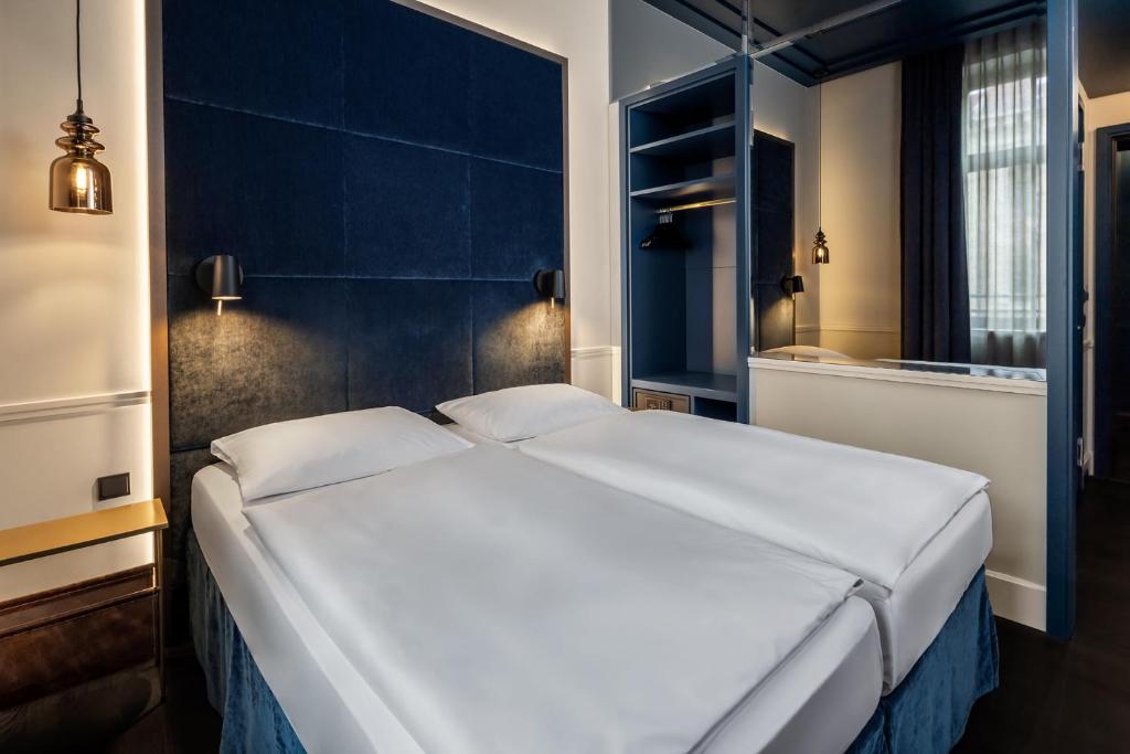 Hotel AMO by AMANO Friedrichstraße - Resim 43