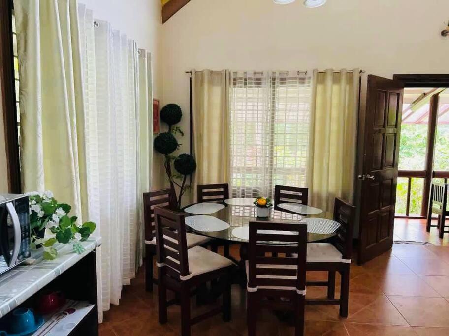 Pines Cabin Tagaytay Staycation, Tagaytay Updated 2023 Prices