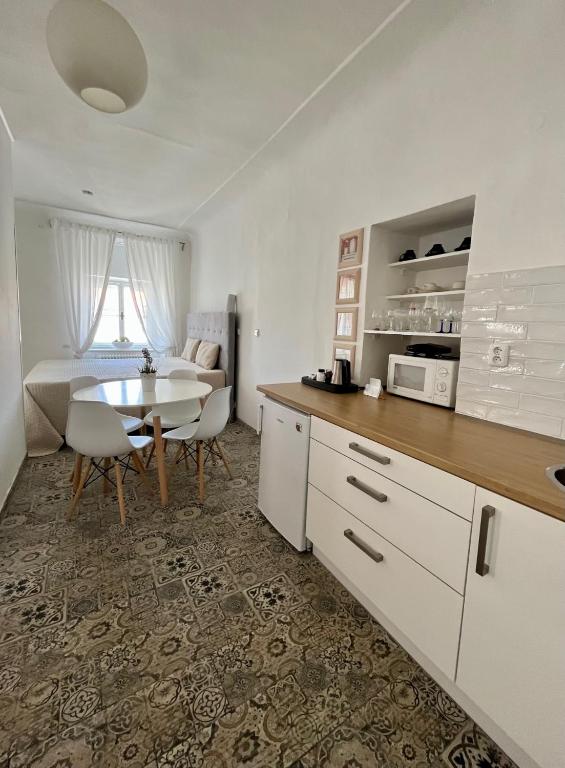 Palác Daun - Studio Apartments - 19