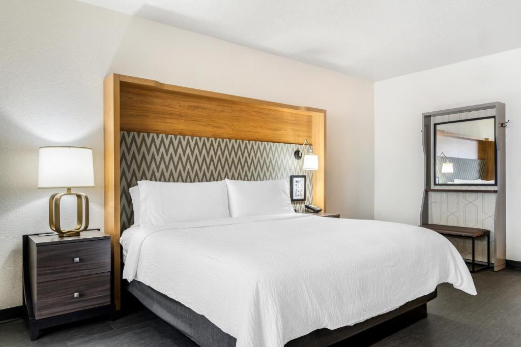 Holiday Inn Orlando International Dr-ICON by IHG photo