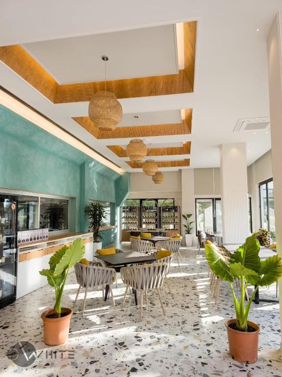 Restaurace v ubytování Merar Hotel