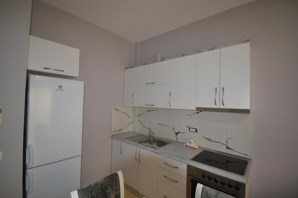 Little Cozy Apartment 2 - Imazhi 8