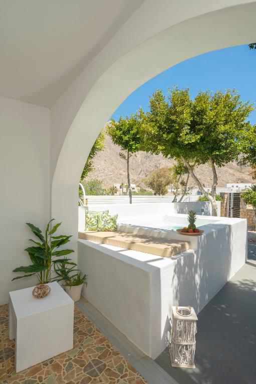 Loukas & Emma Eco Houses - 3