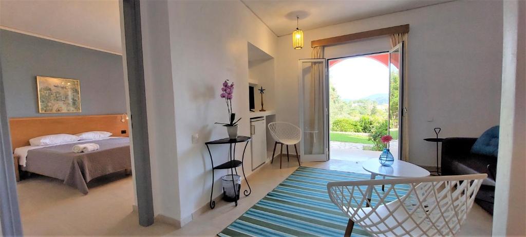 Postel nebo postele na pokoji v ubytování Elite Corfu - Adults Friendly