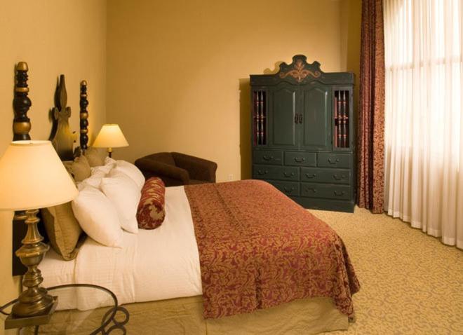 Hotel Encanto de Las Cruces - Kingkamer