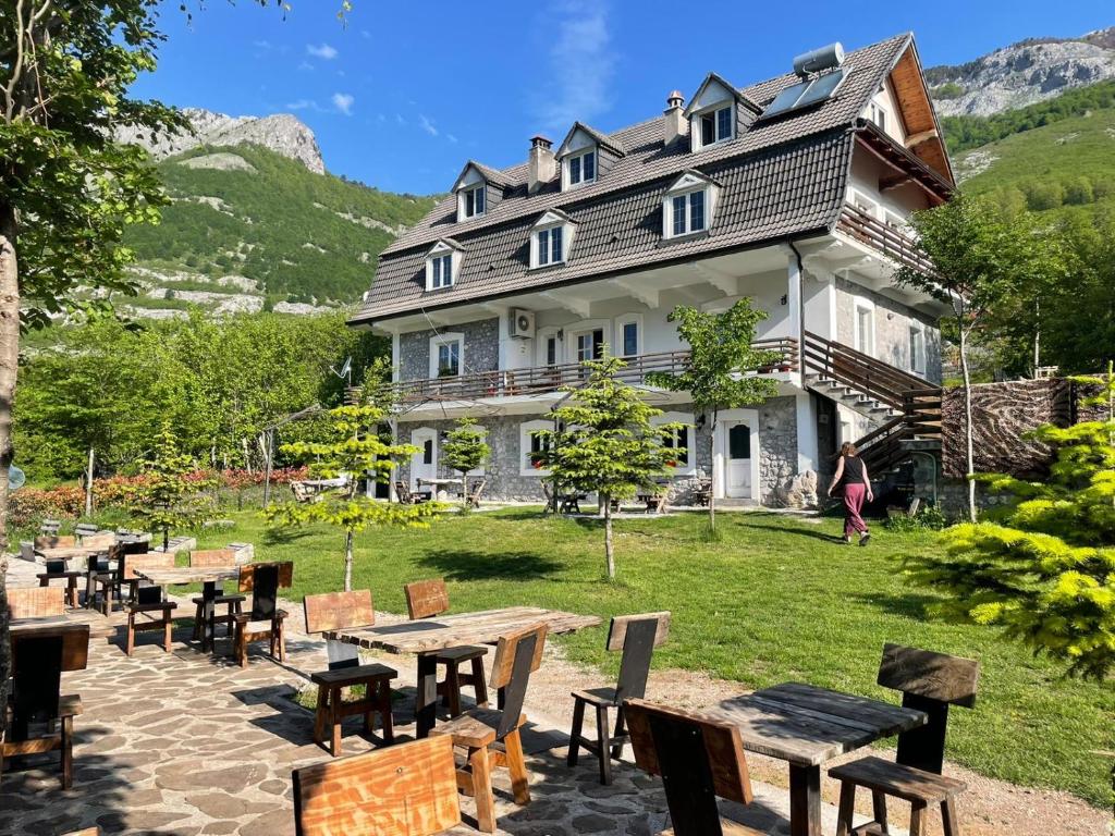 Boga Alpine Resort - Image 6