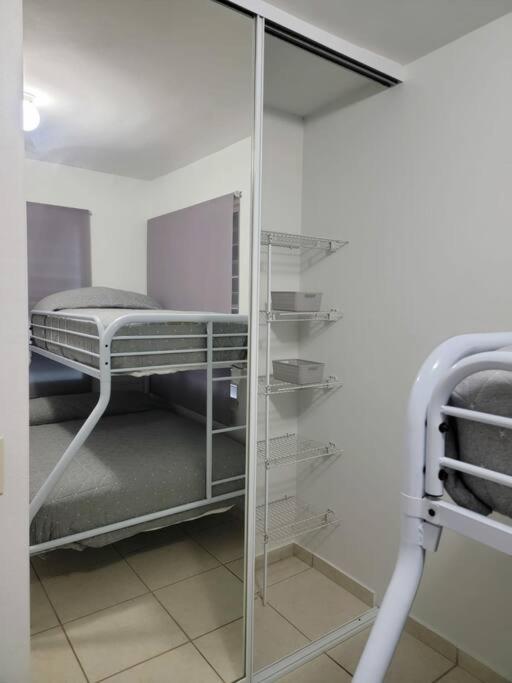Postel nebo postele na pokoji v ubytování Casa Maria 2BR Apt with terrace