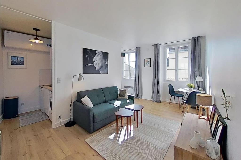La cour des Artistes, Fontainebleau (updated prices 2025)