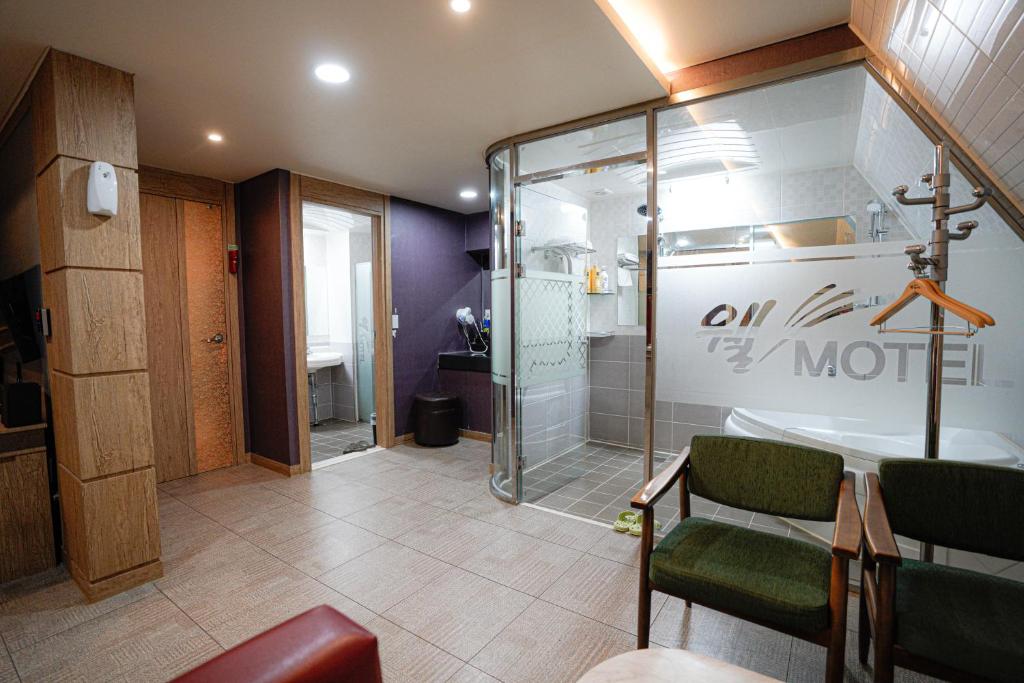 Et bad på Mokpo Well hotel