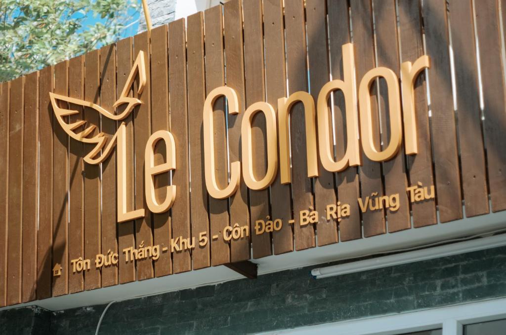 Certifikát, hodnocení, plakát nebo jiný dokument vystavený v ubytování Le Condor 's House & Coffee