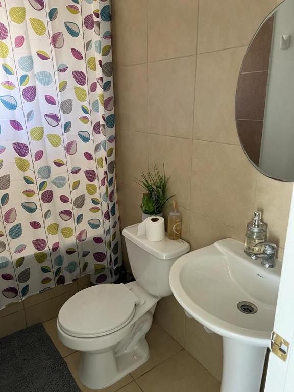 Casa amoblada en sector residencial