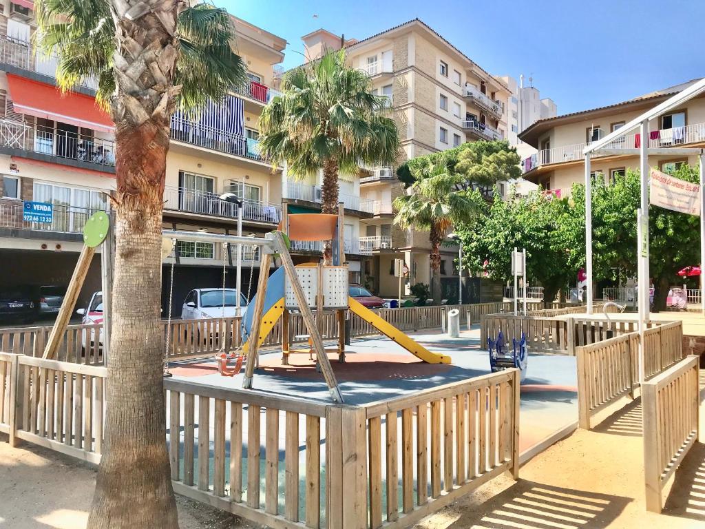 Alegria Center Apartment, Platja dAro, Spain - Booking.com