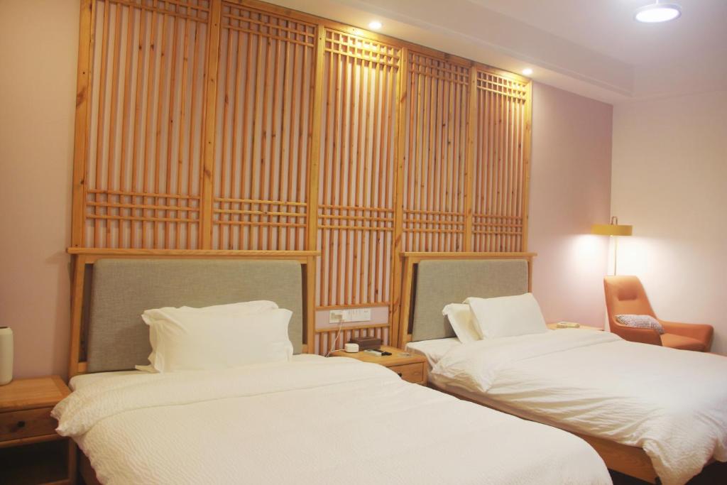 张家界天门山伴田居民宿 - Deluxe Double O Twin Sala Con View De Mountain