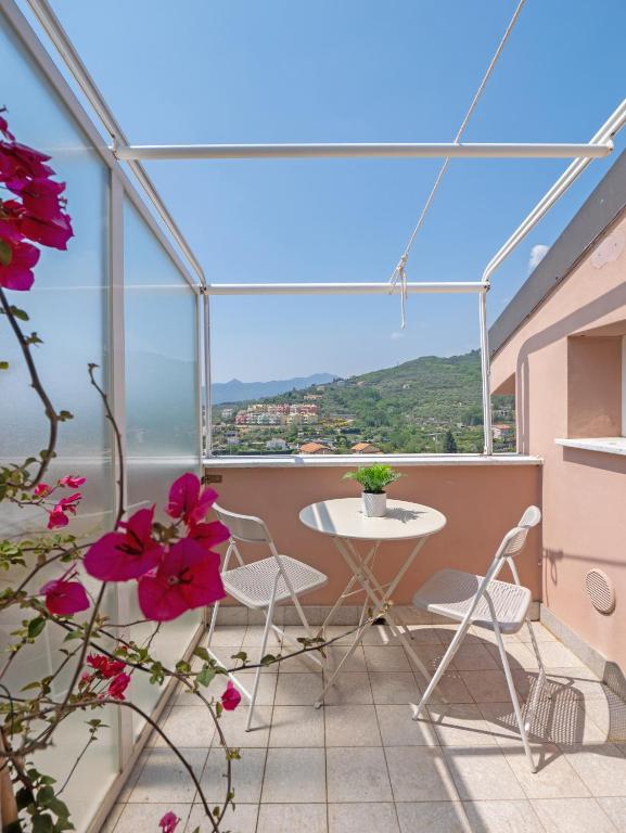 Balkón alebo terasa v ubytovaní Appartamento Mimosa "A Casa Felice"
