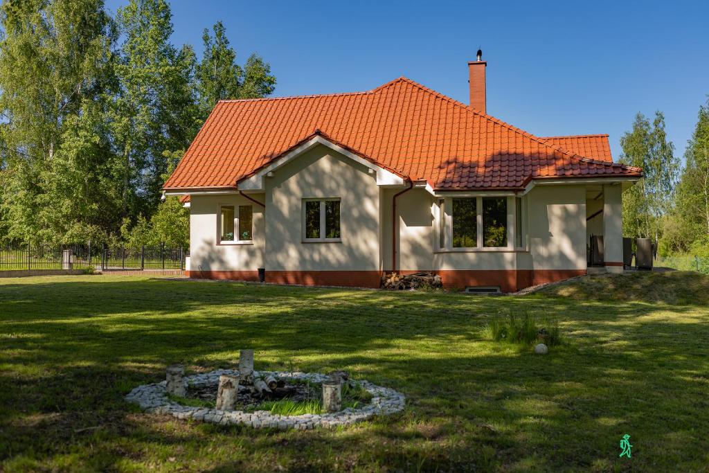 Vonkajšia záhrada v ubytovaní Dom Na Polanie, MyWeek
