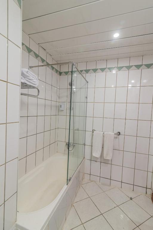 Koupelna v ubytování Dexon Roma Hotel